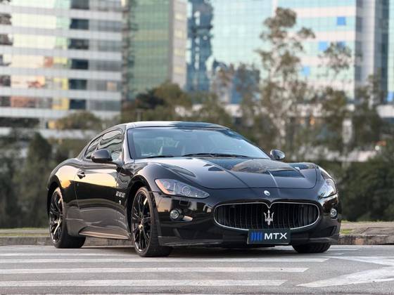 MASERATI GRANTURISMO 4.7 V8 GASOLINA SPORT MC SHIFT MASERATI GRANTURISMO 4.7 V8 GASOLINA SPORT MC SHIFT